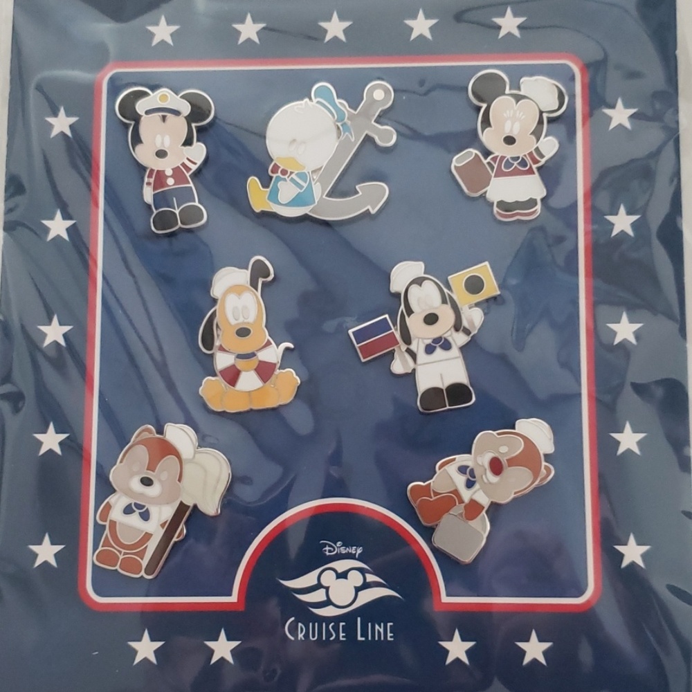 SOLD!!!!Disney cruise pins